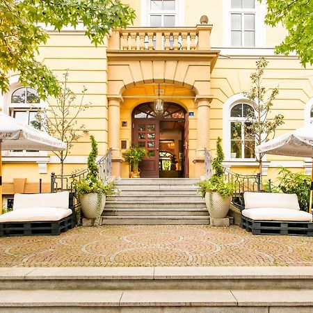 Boutique Hotel Krone Muenchen Bagian luar foto